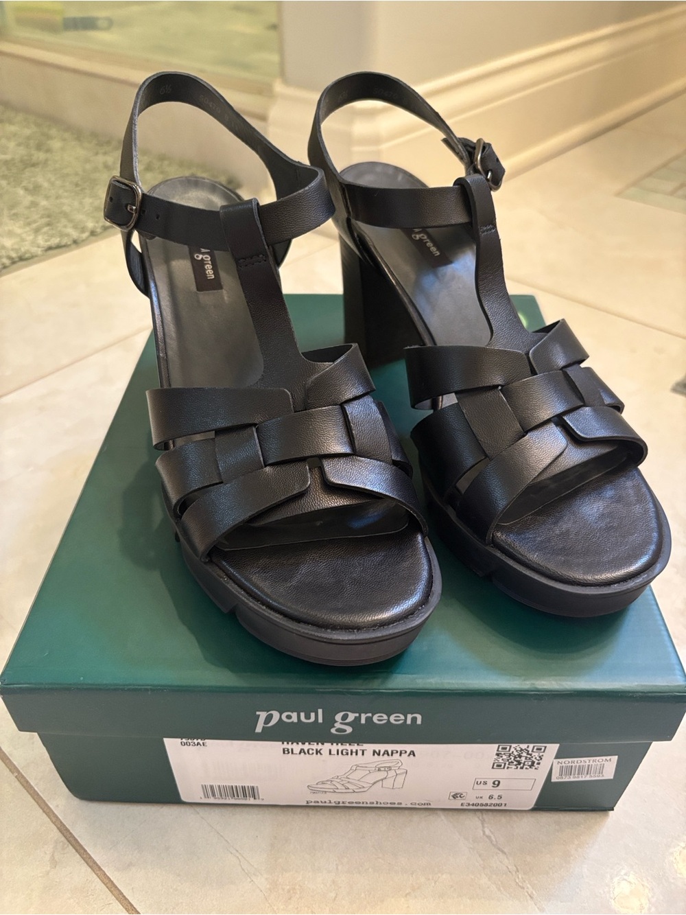 Paul Green Raven Heel Sz 9 never worn